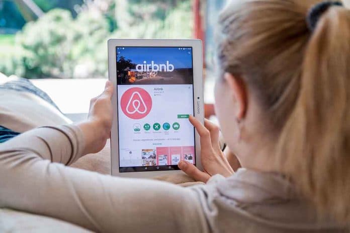 Airbnb Puts Every Russian Person on a 