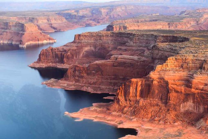 AZ Woman Dies While Hiking in Record Temps at the Grand Canyon