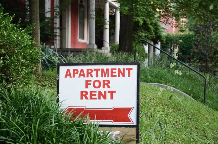Sign indicating an apartment is available for rent